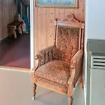 5 Bedroom In